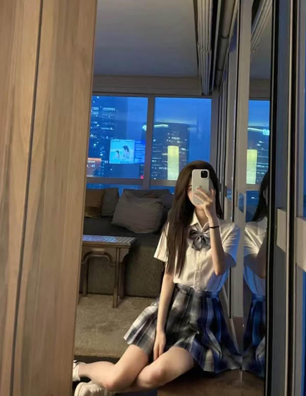 芝加哥大学生伴游